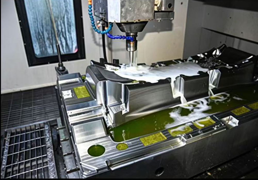 How to Choose a Large-Part Mold Manufacturer: Technical Capabilities and Quality Systems to Evaluate